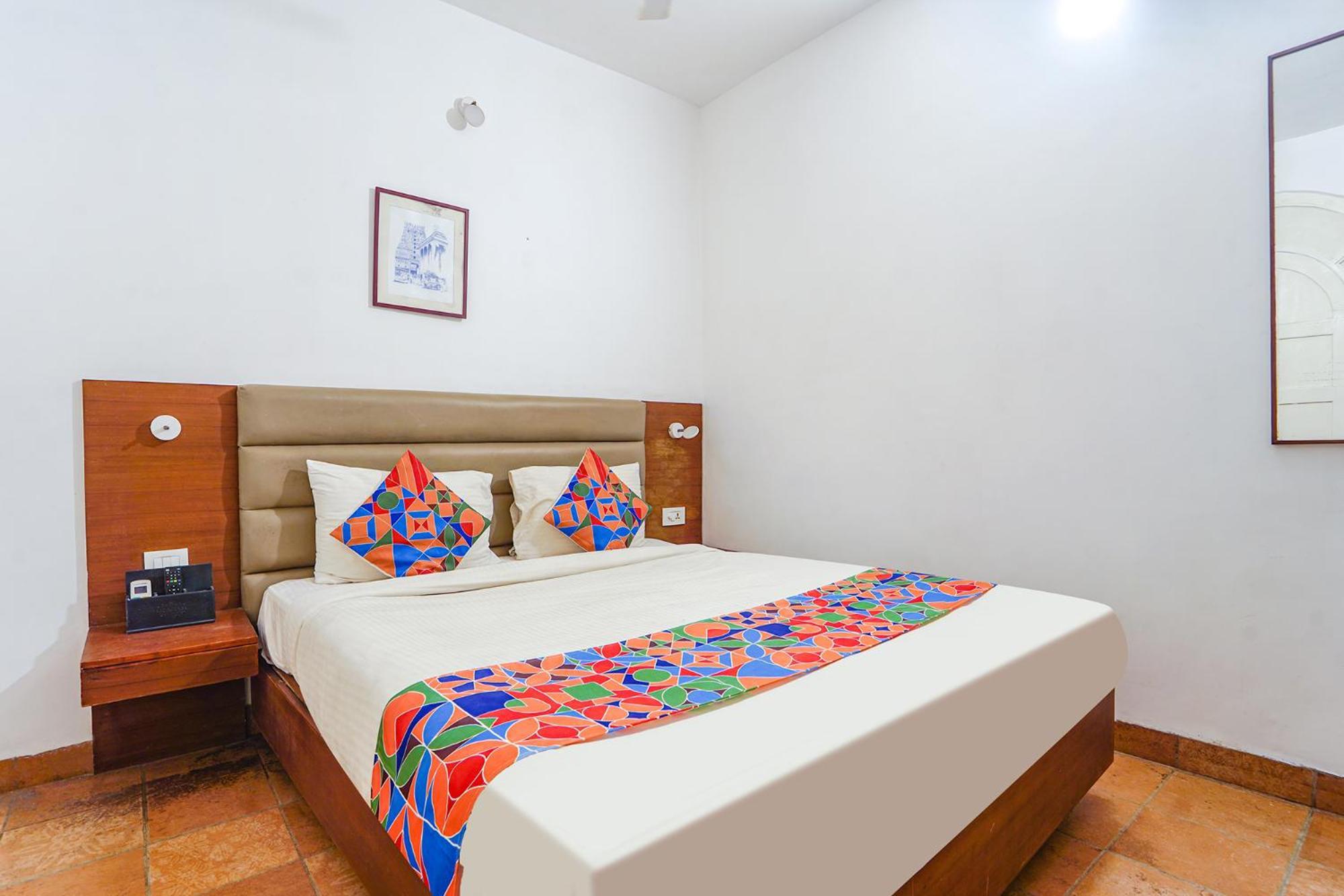 Fabexpress Le Aham Boutique - Auroville Beach - 600M Pondicherry Eksteriør bilde