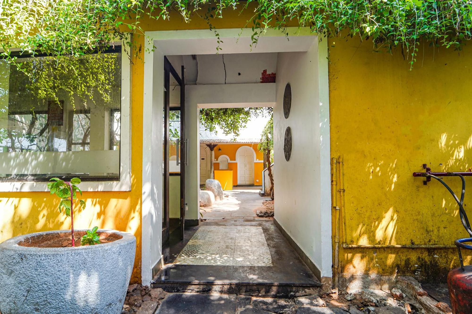 Fabexpress Le Aham Boutique - Auroville Beach - 600M Pondicherry Eksteriør bilde